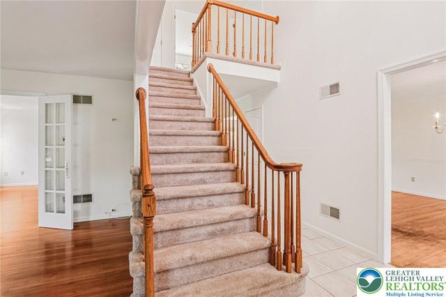 6341 Sauterne Drive, Lower Macungie Twp, PA 18062