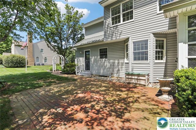 6341 Sauterne Drive, Lower Macungie Twp, PA 18062