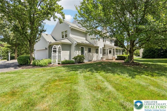 6341 Sauterne Drive, Lower Macungie Twp, PA 18062