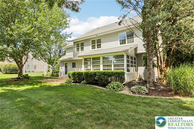 6341 Sauterne Drive, Lower Macungie Twp, PA 18062