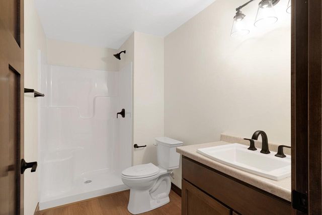 1823 BOBBY JONES DRIVE, De Pere, WI 54115