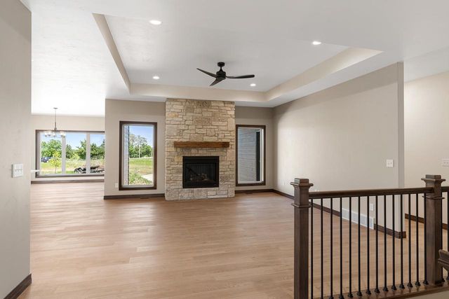 1823 BOBBY JONES DRIVE, De Pere, WI 54115