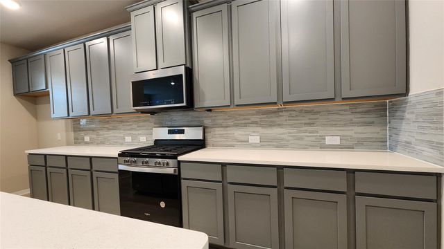 8009 Scanlan Trail, Missouri City, TX 77459