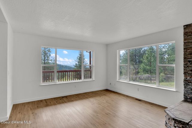 2676 E Canton LN, Harrison, ID 83833
