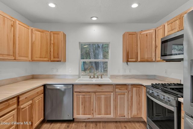 2676 E Canton LN, Harrison, ID 83833