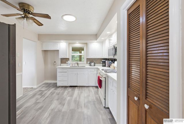 4730 S 150th Street, Omaha, NE 68137