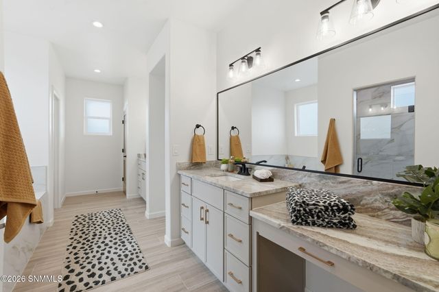 4080 Santa Elena Place, Las Cruces, NM 88005