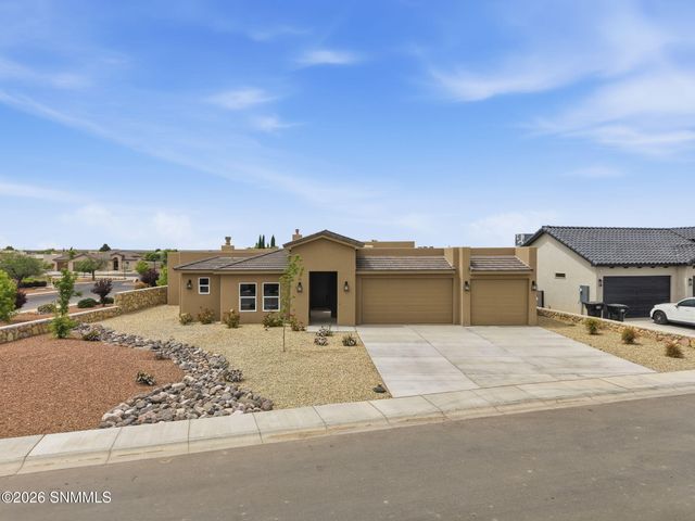 4080 Santa Elena Place, Las Cruces, NM 88005