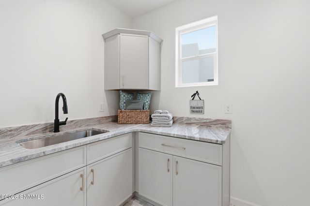 4080 Santa Elena Place, Las Cruces, NM 88005