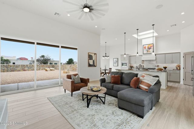 4080 Santa Elena Place, Las Cruces, NM 88005