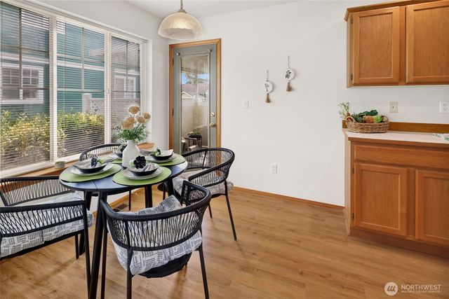 2185 Eastwood Way, Lynden, WA 98264