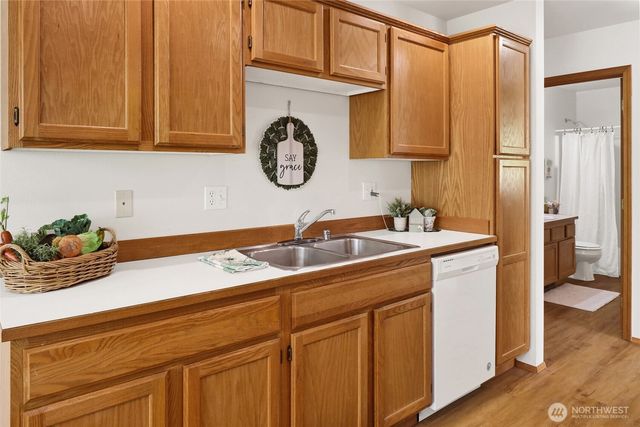 2185 Eastwood Way, Lynden, WA 98264