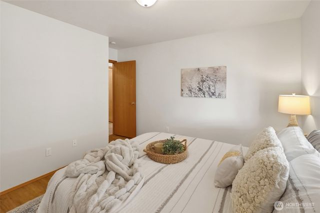 2185 Eastwood Way, Lynden, WA 98264
