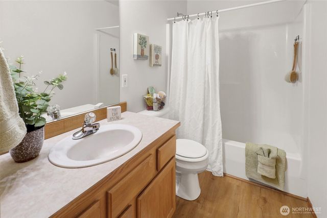 2185 Eastwood Way, Lynden, WA 98264