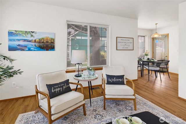2185 Eastwood Way, Lynden, WA 98264