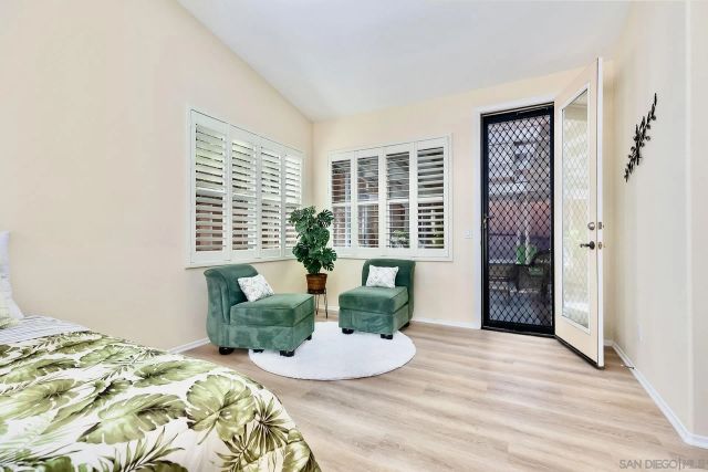 1935 Cresthaven Dr, Vista, CA 92084