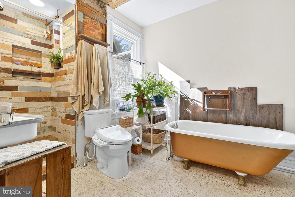 548 SPRUCE ST, Lancaster, PA 17603