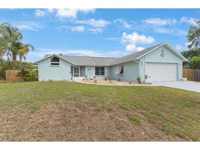814 Floraland Avenue, Sebastian, FL 32958