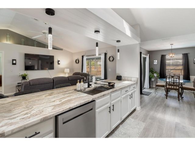 814 Floraland Avenue, Sebastian, FL 32958