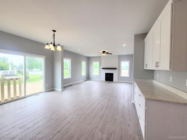 13017 River Rock Pass, Fenton Charter Township, MI 48451