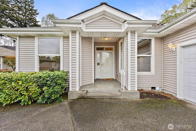 8816 71ST Street Ct SW, Lakewood, WA 98498