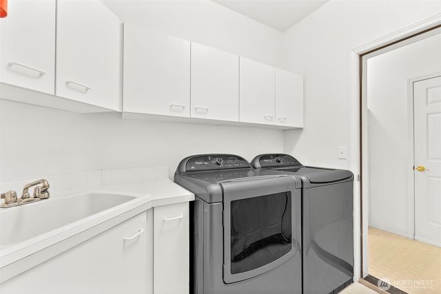 8816 71ST Street Ct SW, Lakewood, WA 98498