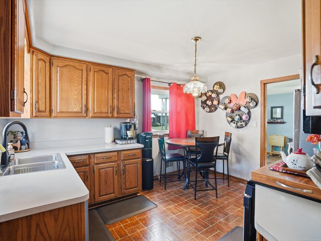 28021 Rockwood Street, St Clair Shores, MI 48081