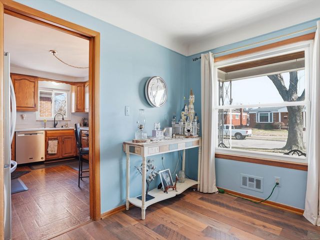 28021 Rockwood Street, St Clair Shores, MI 48081