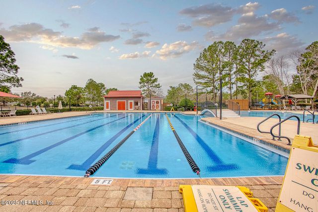 9105 PROSPERITY LAKE Drive, Jacksonville, FL 32244