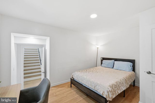 2301 GROVE AVE, Falls Church, VA 22046