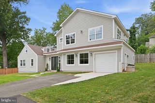 2301 GROVE AVE, Falls Church, VA 22046