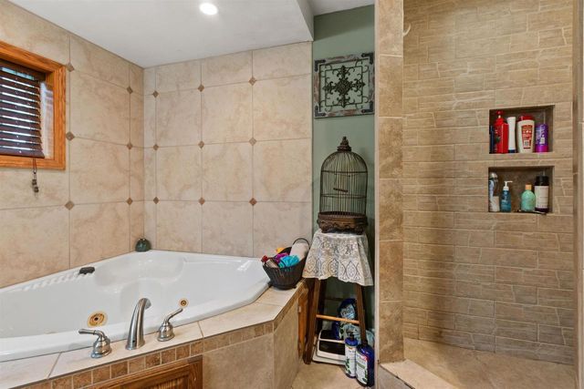 341 WATER STREET, Rosholt, WI 54473