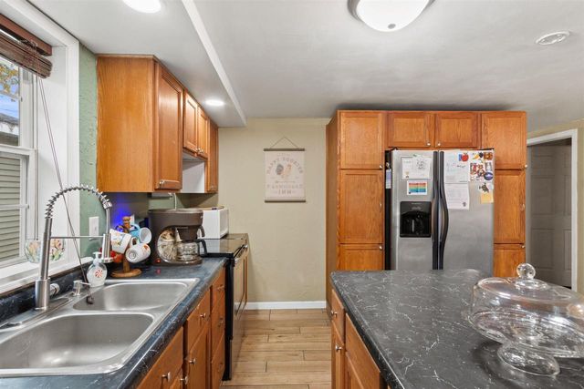 341 WATER STREET, Rosholt, WI 54473