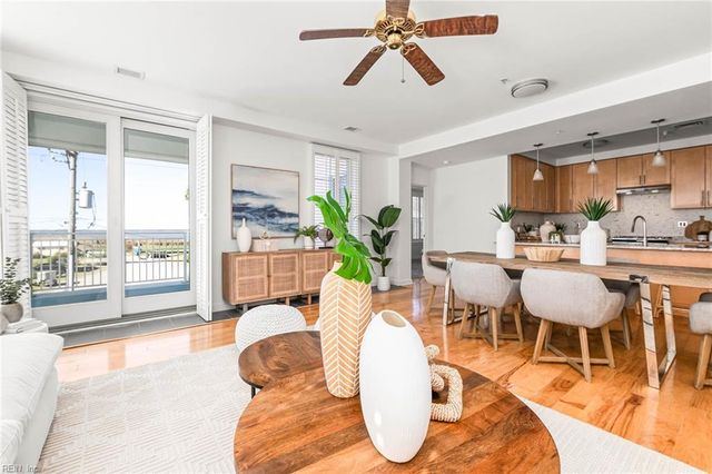 3700 Sandpiper Rd Apt 121, Virginia Beach, VA 23456