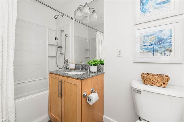3700 Sandpiper Rd Apt 121, Virginia Beach, VA 23456