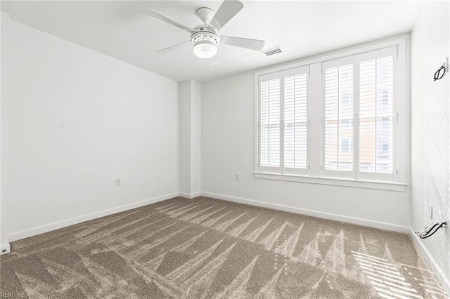 3700 Sandpiper Rd Apt 121, Virginia Beach, VA 23456