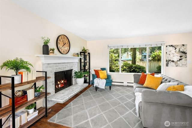 8300 NE 146th Street, Kenmore, WA 98028