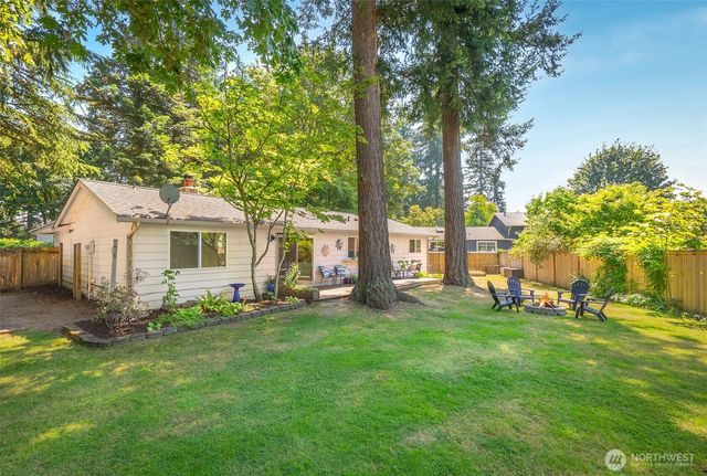 8300 NE 146th Street, Kenmore, WA 98028