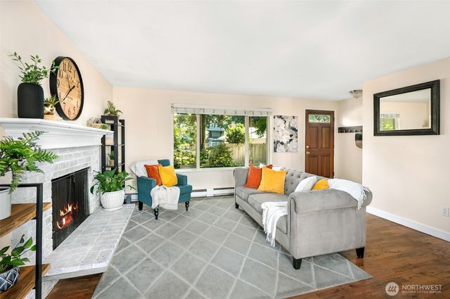 8300 NE 146th Street, Kenmore, WA 98028