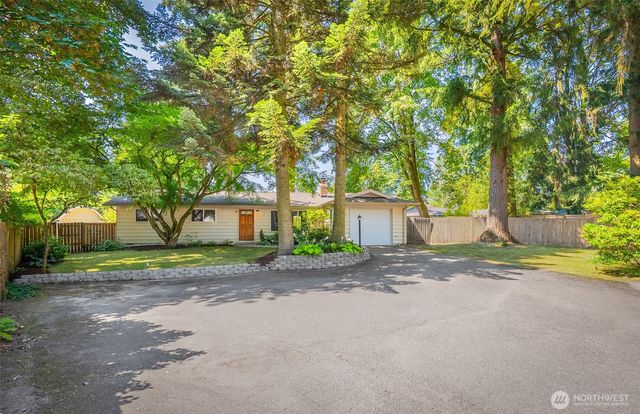8300 NE 146th Street, Kenmore, WA 98028