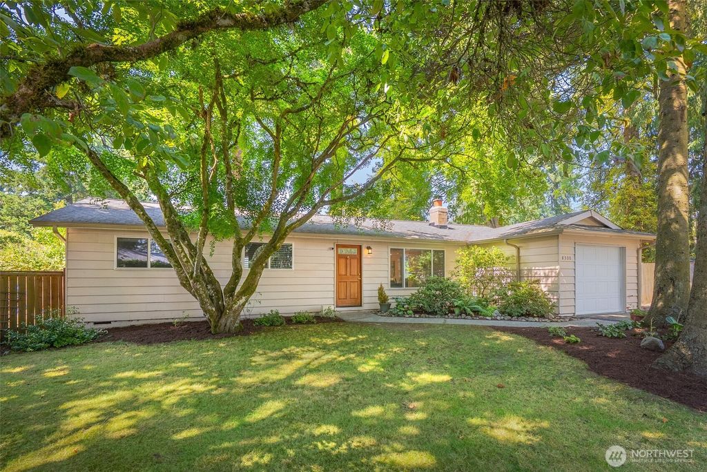 8300 NE 146th Street, Kenmore, WA 98028