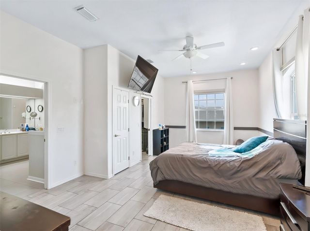 39407 TREELINE DRIVE, Lady Lake, FL 32159