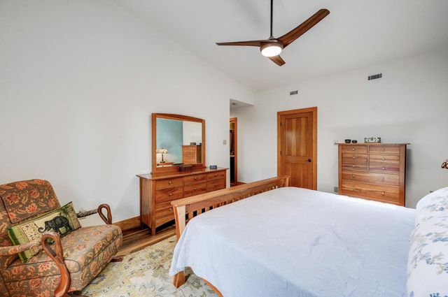 307 Mesa DR, Wimberley, TX 78676