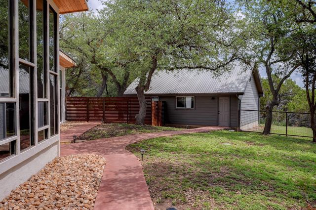 307 Mesa DR, Wimberley, TX 78676