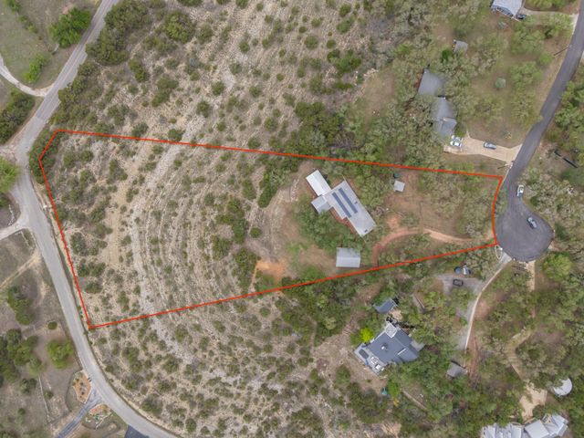 307 Mesa DR, Wimberley, TX 78676