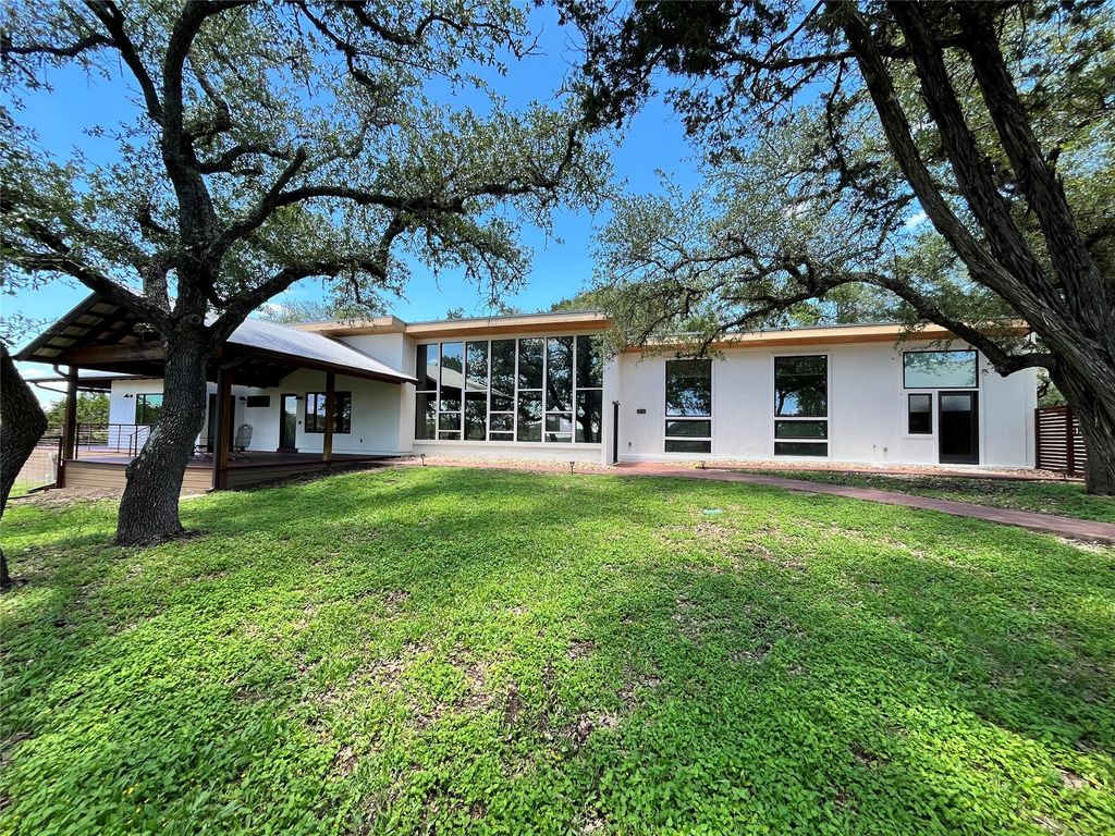 307 Mesa DR, Wimberley, TX 78676