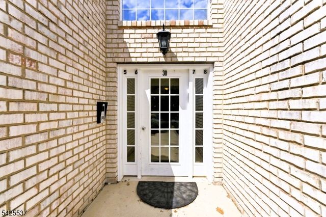 30 Mountain Ave 9B 8, Paterson City, NJ 07501