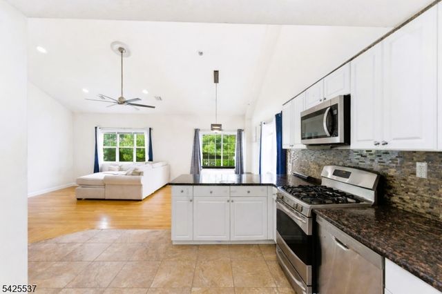 30 Mountain Ave 9B 8, Paterson City, NJ 07501