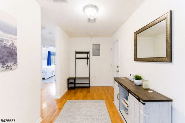 30 Mountain Ave 9B 8, Paterson City, NJ 07501