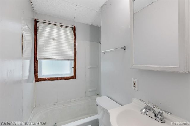 4275 8th Street, Ecorse, MI 48229
